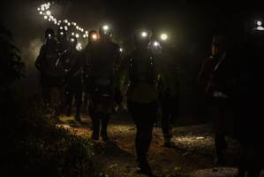 BIB: 
                            <button type="button" onclick="openModal(7010633)" class="btn btn-primary btn-sm float-right btn-popup" data-toggle="modal" data-target=".modal-high-quality">
                        <i class="fas fa-shopping-cart"></i> Add to Cart
                    </button>
                                            <button type="button" onclick="isThisMe(7010633, true)" class="btn btn-success btn-sm float-right btn-popup btn-isme hidden" data-toggle="tooltip" data-placement="bottom" title="นี่คือรูปของคุณใช่ไหม คลิกที่นี่เพื่อเอาเข้าอัลบั้ม">
                        <i class="fas fa-plus"></i> Add to album
                    </button>
                    <button type="button" onclick="isThisMe(7010633, false)" class="btn btn-warning btn-sm float-right btn-popup btn-isnotme hidden">
                        <i class="fas fa-ban"></i> Remove from album
                    </button>